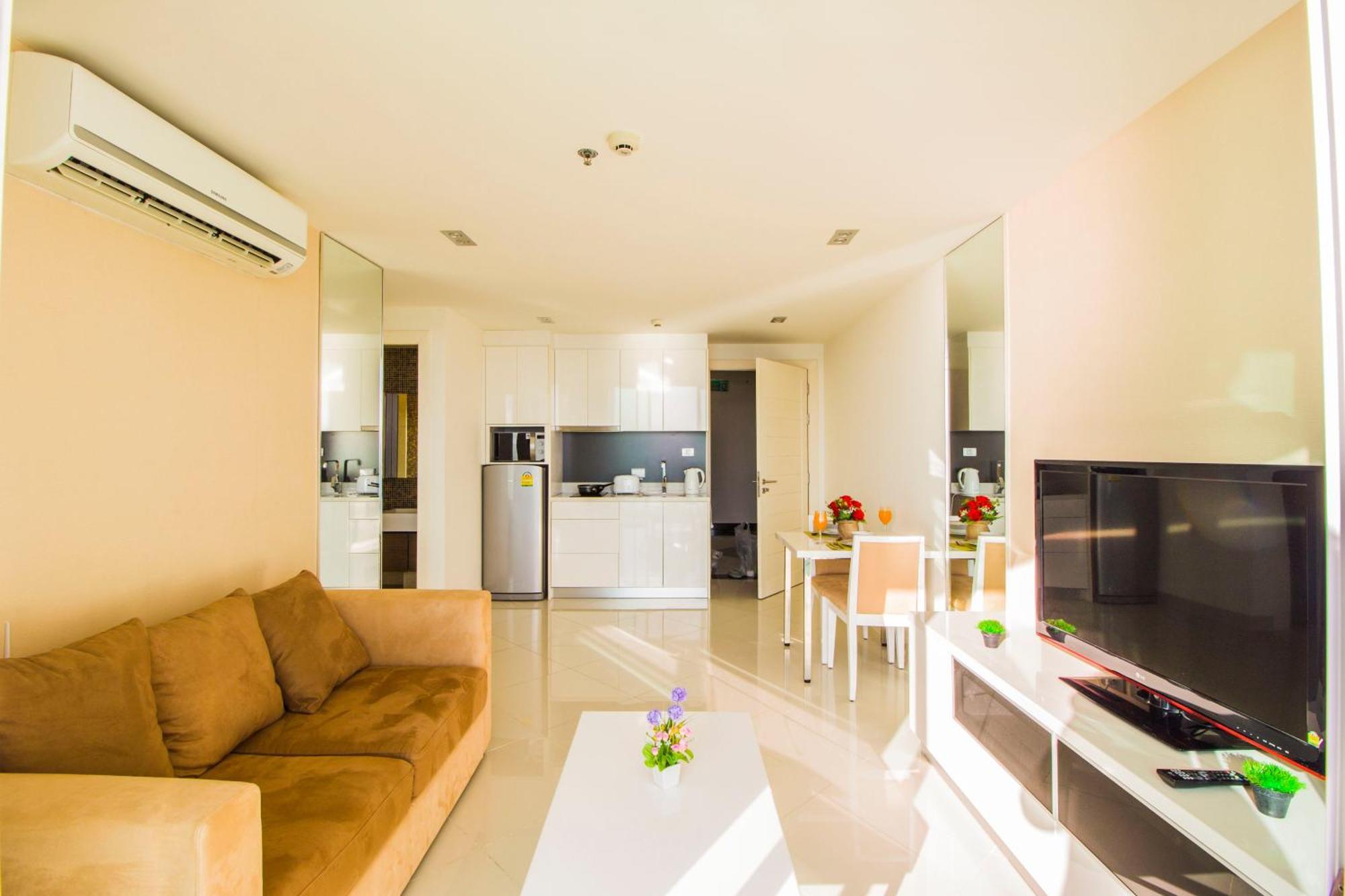 The View Cosy Beach By Pattaya Sunny Rentals Eksteriør billede